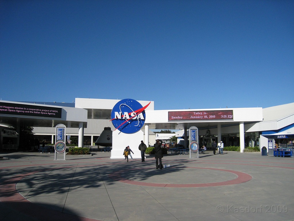 Disney 2010 D2 0590.jpg - January 9-11, 2010 Disney World Florida. Went to run the marathon. Sunday 5:40 AM start the race! Finish, go take a hot shower! Paul drove us over to Kennedy Space Center. Then buffet at Animal Kingdom for dinner!